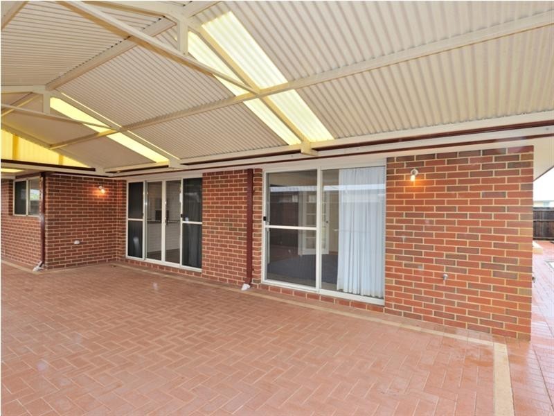 10 Clio Lane, Ellenbrook WA 6069