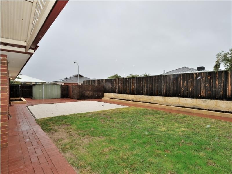 10 Clio Lane, Ellenbrook WA 6069