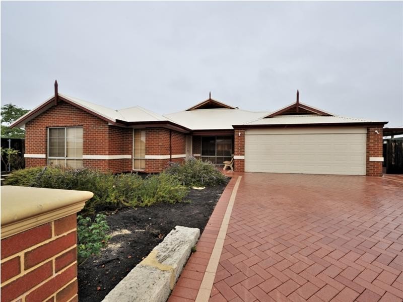 10 Clio Lane, Ellenbrook WA 6069