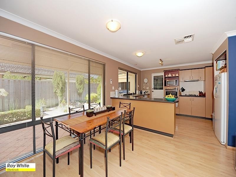 5 Kalgan Court, Ellenbrook WA 6069