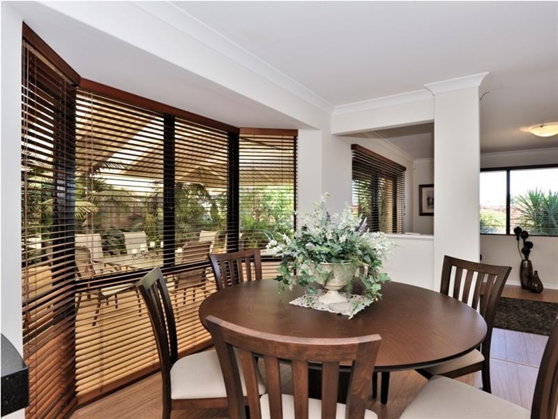 10 Blackwood Rise, Ellenbrook WA 6069