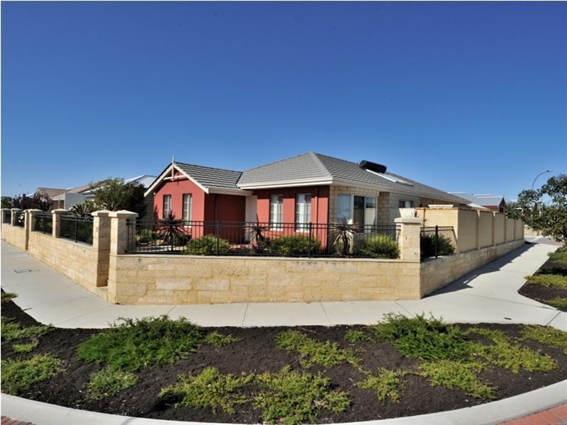 28 Elmina Avenue, Ellenbrook WA 6069