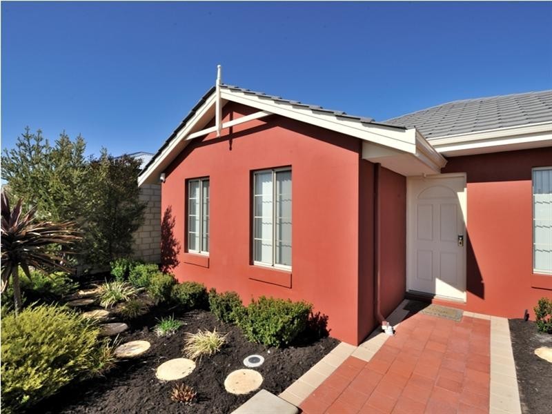 28 Elmina Avenue, Ellenbrook WA 6069