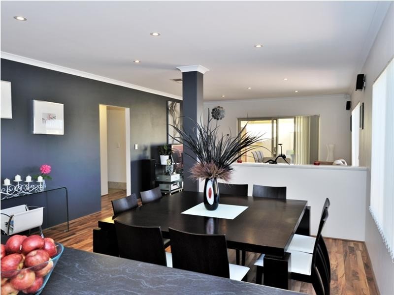 28 Elmina Avenue, Ellenbrook WA 6069