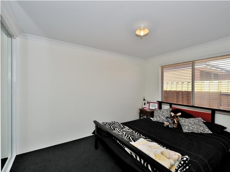 15 Tatton Way, The Vines WA 6069