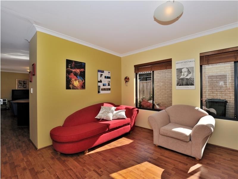 30 St Tropez Vista, Ellenbrook WA 6069