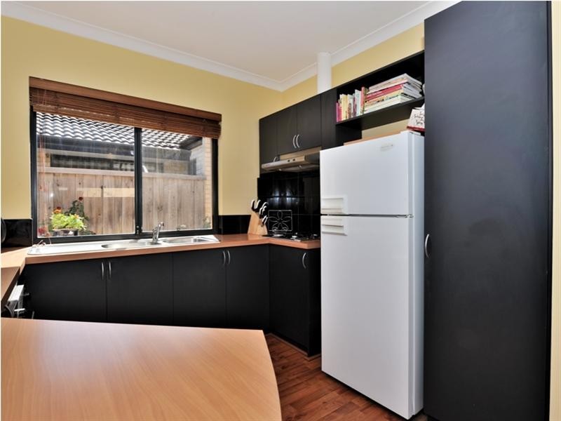 30 St Tropez Vista, Ellenbrook WA 6069