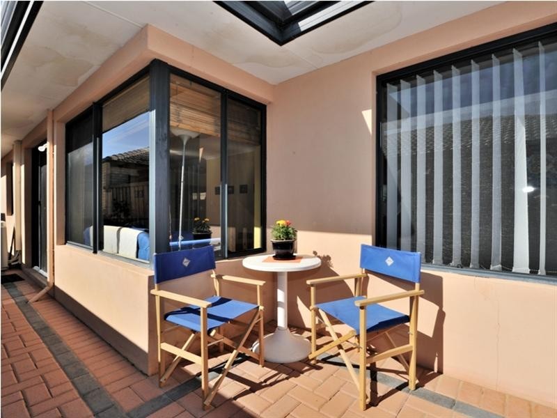 30 St Tropez Vista, Ellenbrook WA 6069