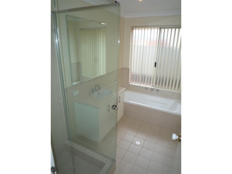 24 Corich Pass, Aveley WA 6069
