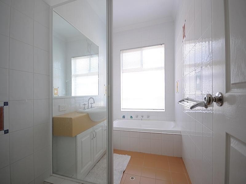 27 Fairview Heights, Ellenbrook WA 6069