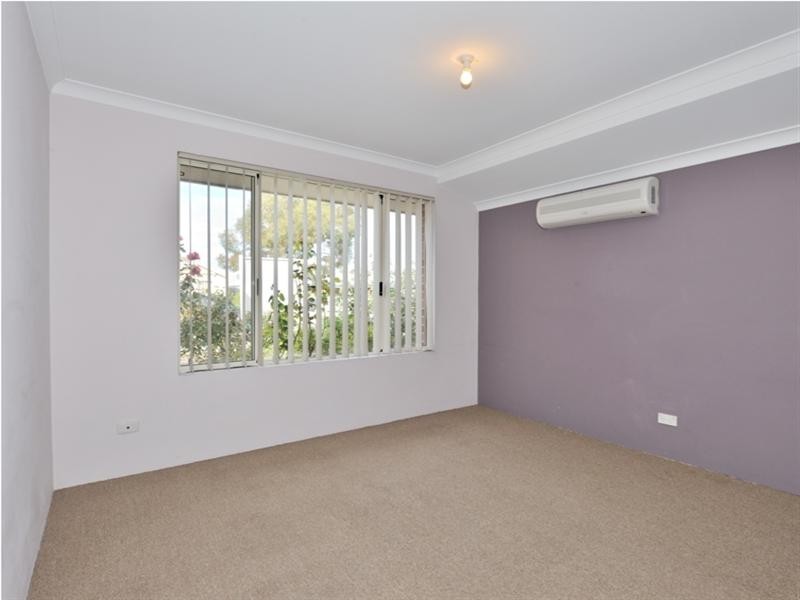 28 Larrawa Circle, Ellenbrook WA 6069