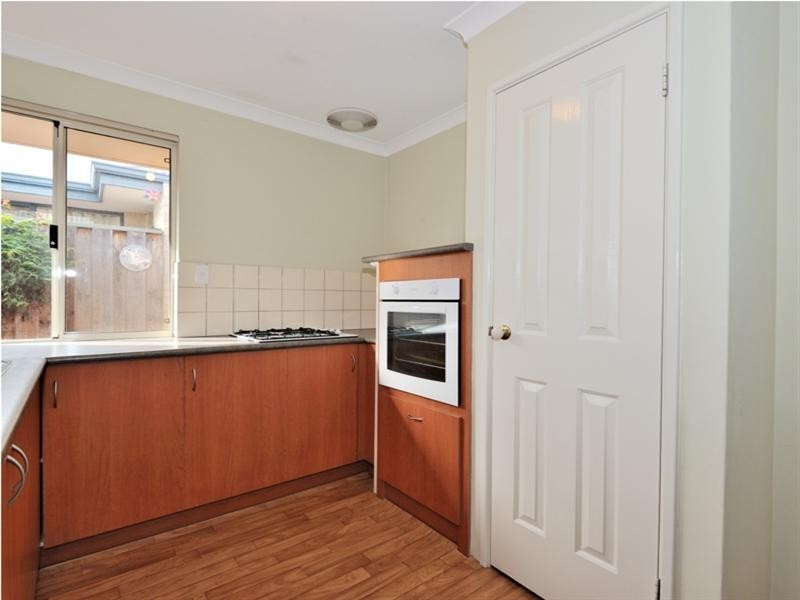 28 Larrawa Circle, Ellenbrook WA 6069