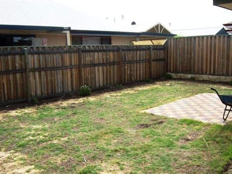 3 Oakhill Heights, Ellenbrook WA 6069