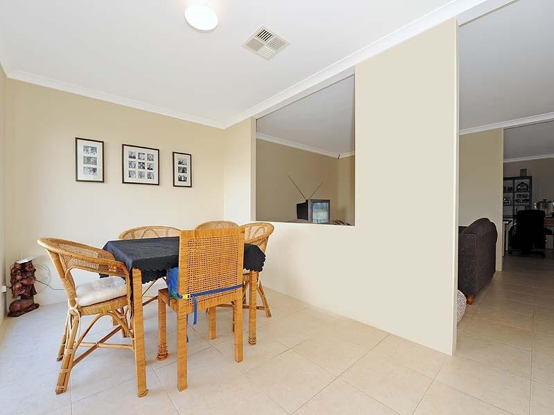 72 Granesse Drive, Ellenbrook WA 6069