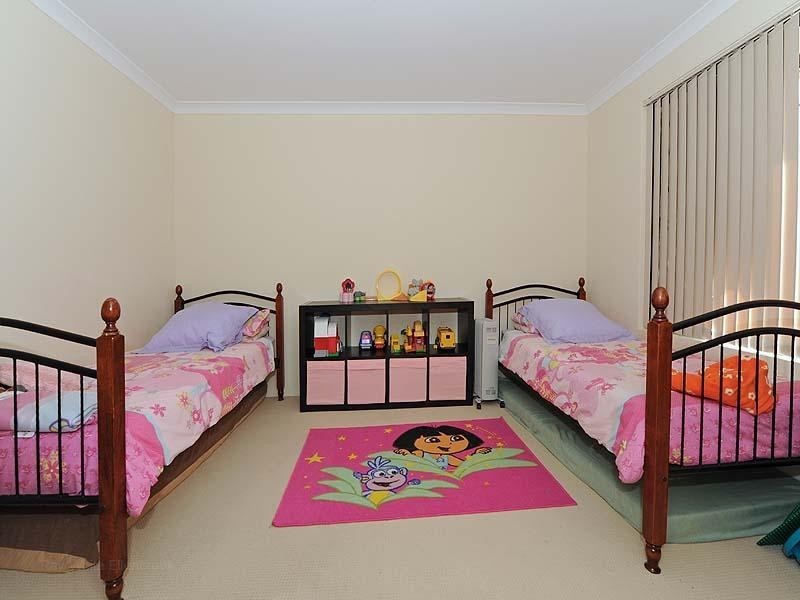 72 Granesse Drive, Ellenbrook WA 6069