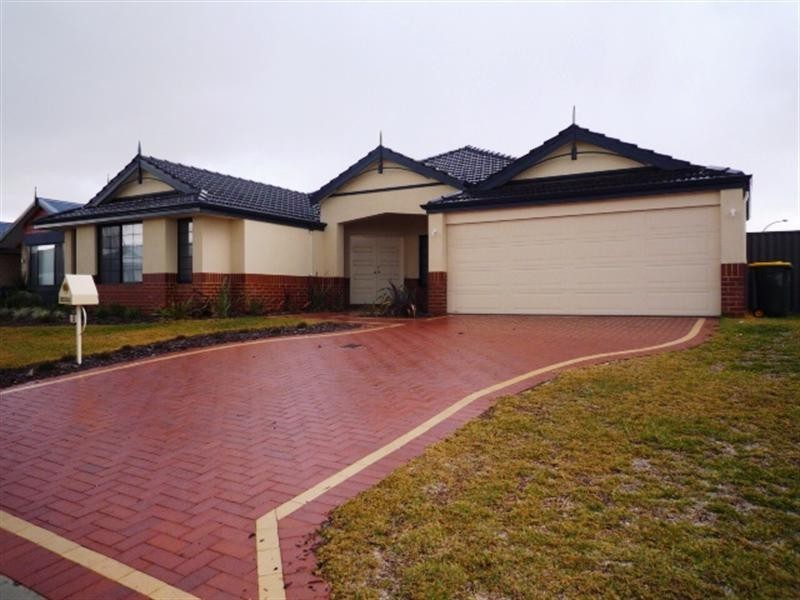 5 Hirani Link, Aveley WA 6069