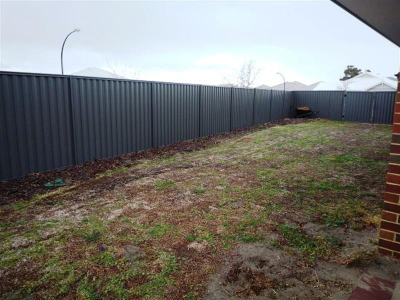 5 Hirani Link, Aveley WA 6069