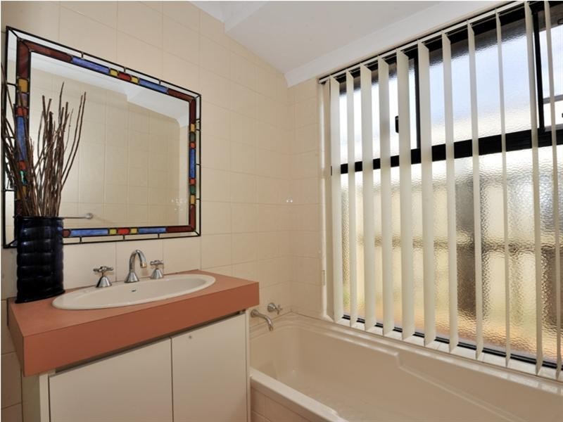 36 Bellini Avenue, Ellenbrook WA 6069