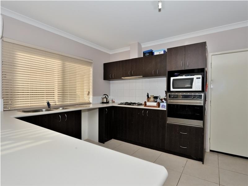 3 Tondoon Bend, Aveley WA 6069