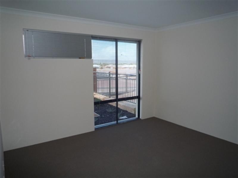 67 Banrock Drive, Ellenbrook WA 6069