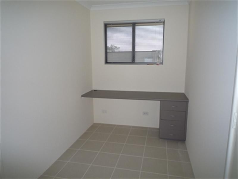67 Banrock Drive, Ellenbrook WA 6069