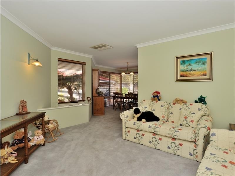 3 Merlot Court, The Vines WA 6069