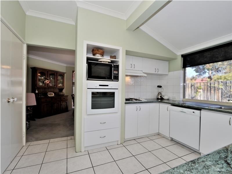 3 Merlot Court, The Vines WA 6069