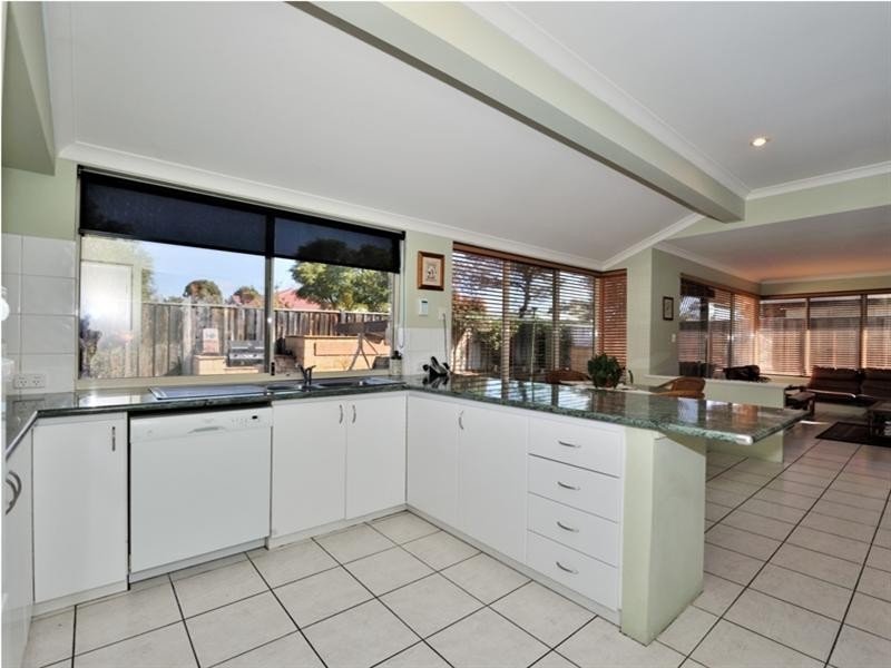 3 Merlot Court, The Vines WA 6069