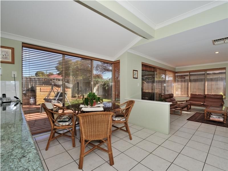 3 Merlot Court, The Vines WA 6069