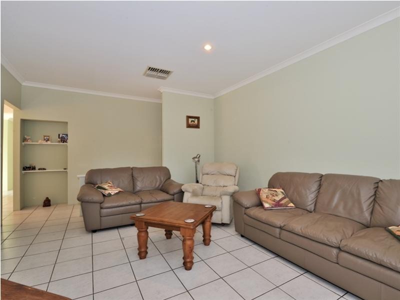 3 Merlot Court, The Vines WA 6069