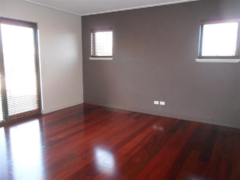 13 Woburn Park Avenue, Ellenbrook WA 6069