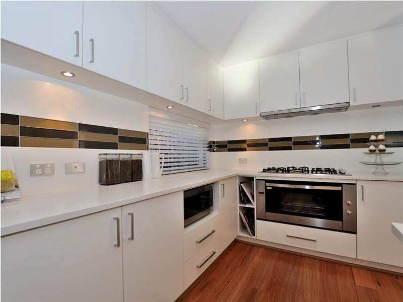 14 Wesley Way, Aveley WA 6069