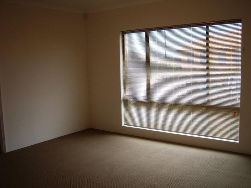2 Vellum Loop, Aveley WA 6069
