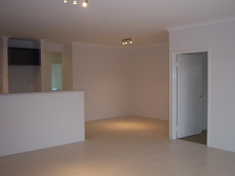 2 Vellum Loop, Aveley WA 6069