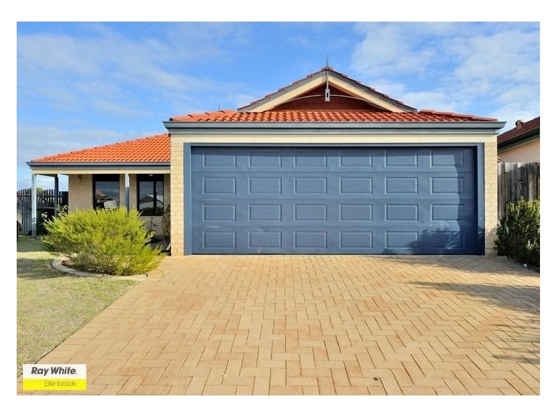 54 Sandown Circle, Henley Brook WA 6055