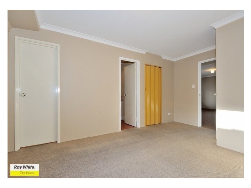 54 Sandown Circle, Henley Brook WA 6055