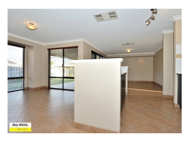 54 Sandown Circle, Henley Brook WA 6055