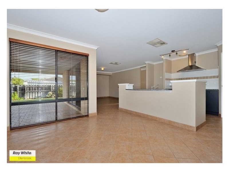 54 Sandown Circle, Henley Brook WA 6055