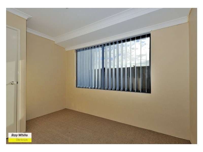 54 Sandown Circle, Henley Brook WA 6055