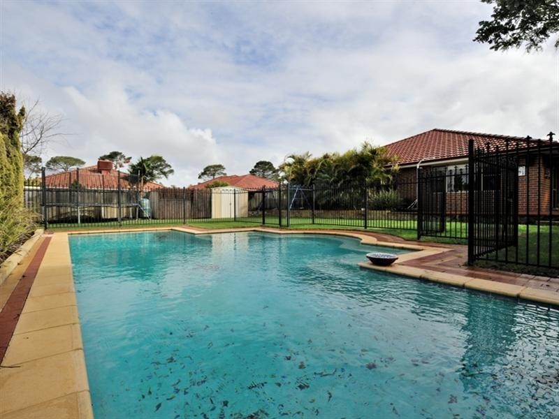 14 Daintree Loop, Ellenbrook WA 6069