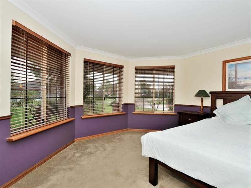 14 Daintree Loop, Ellenbrook WA 6069