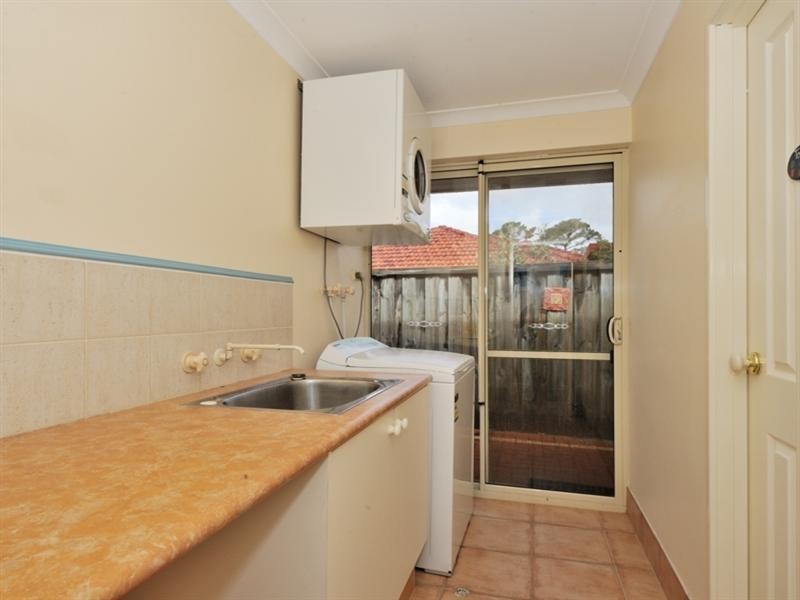 14 Daintree Loop, Ellenbrook WA 6069