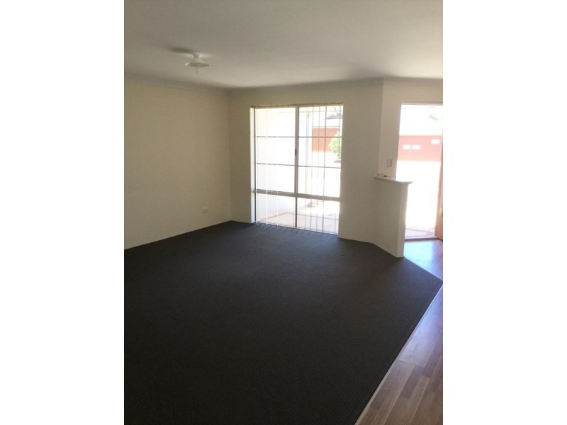 12 Dimora Way, Ellenbrook WA 6069
