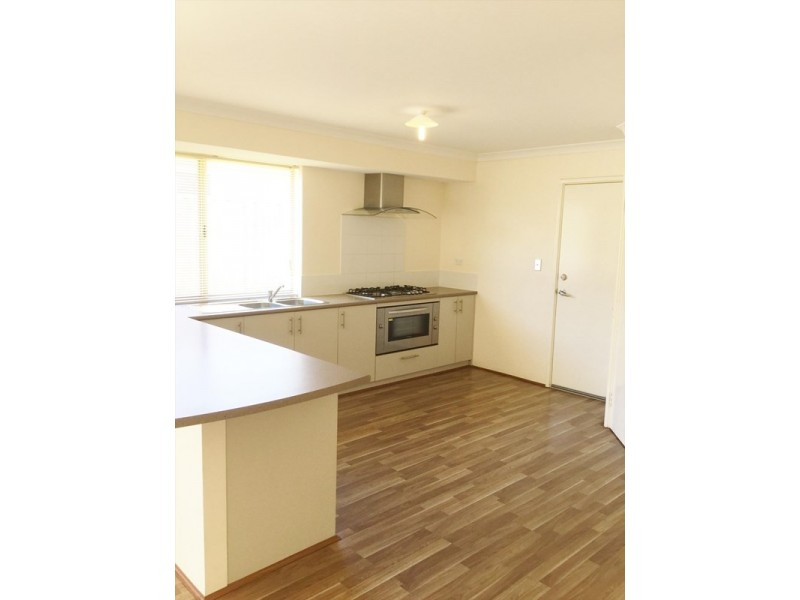 12 Dimora Way, Ellenbrook WA 6069