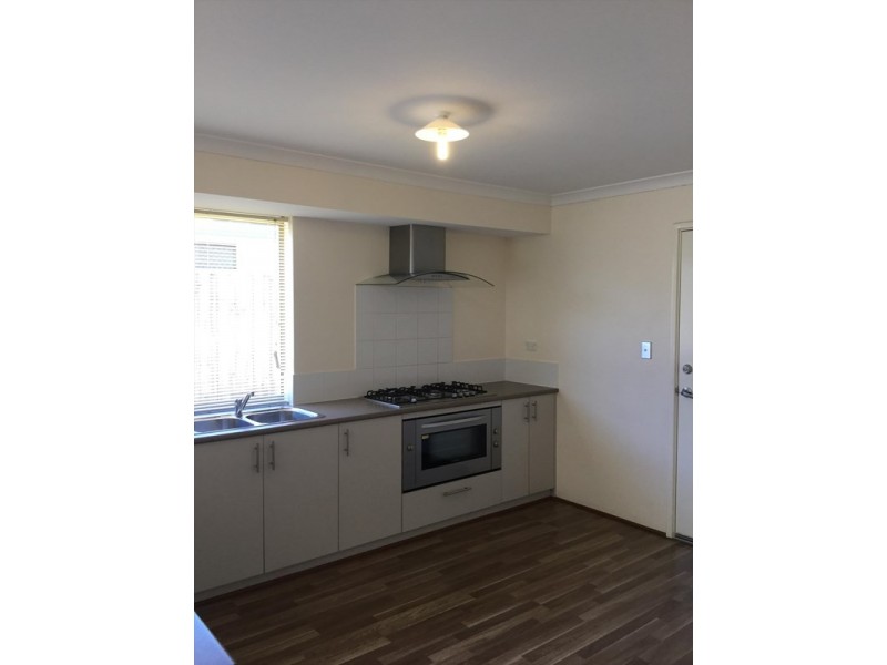 12 Dimora Way, Ellenbrook WA 6069