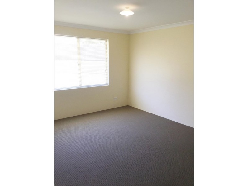 12 Dimora Way, Ellenbrook WA 6069