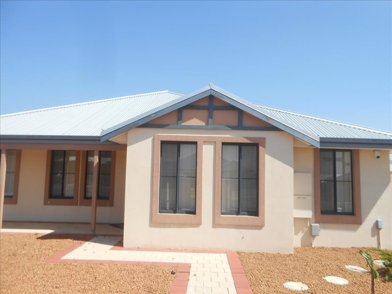 62 Elmina Avenue, Ellenbrook WA 6069