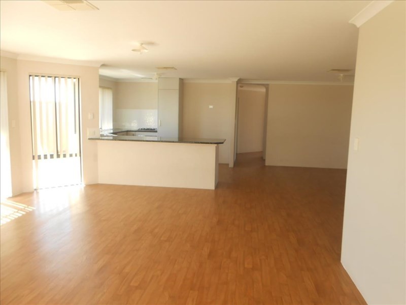 62 Elmina Avenue, Ellenbrook WA 6069