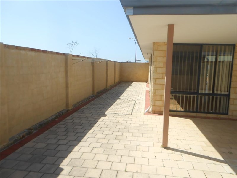 62 Elmina Avenue, Ellenbrook WA 6069