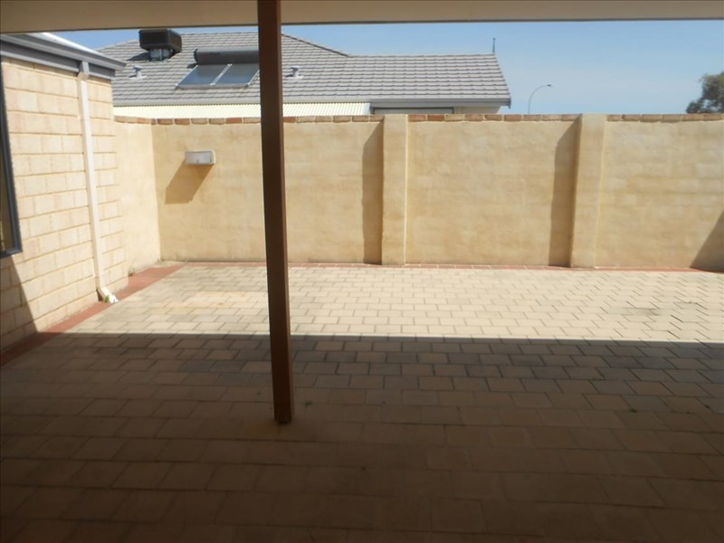 62 Elmina Avenue, Ellenbrook WA 6069